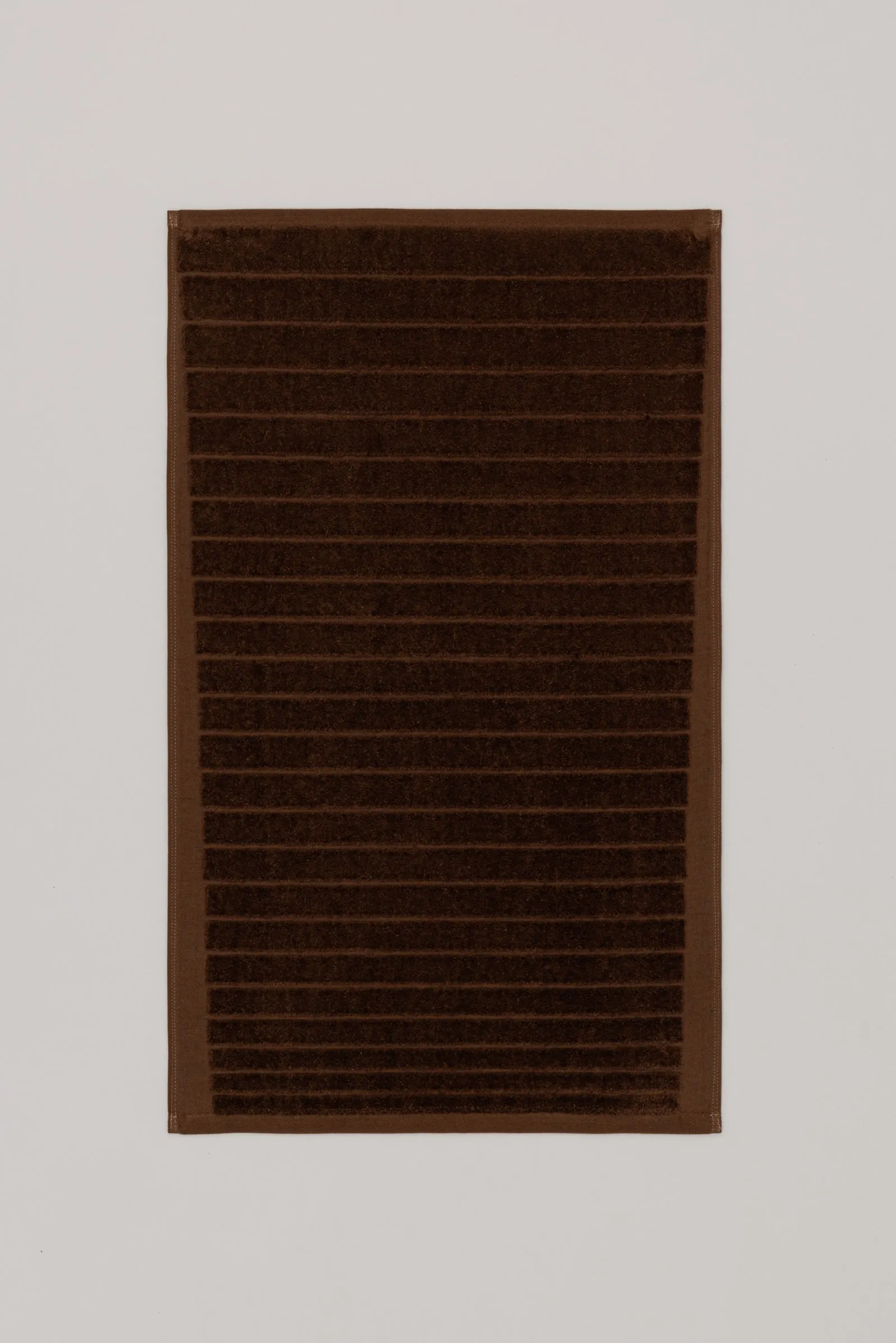 SACRAMENTO BATH MAT Bark